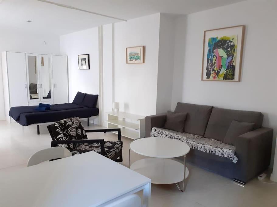 Apartamento Cosy Flat / Literally At The Foot Of Alhambra Granada Exterior foto